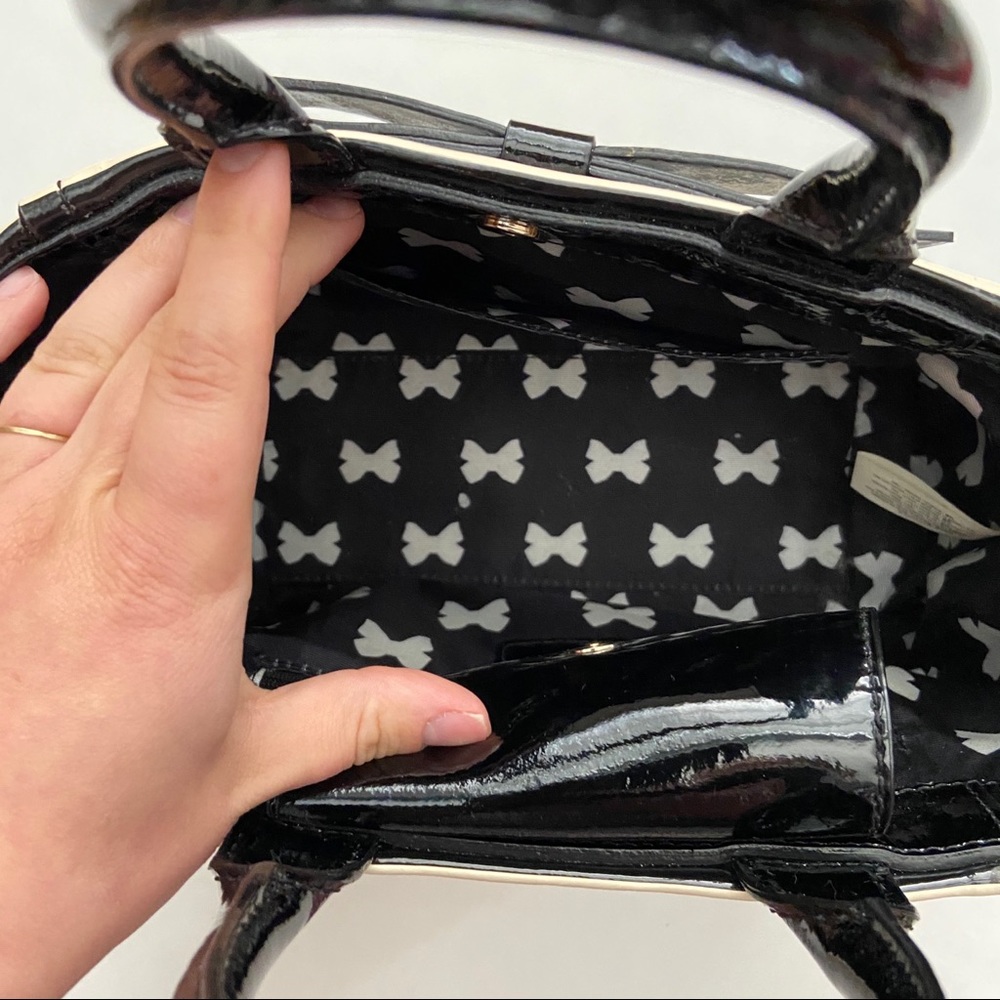 KATE SPADE Gigi in Chelsea Park Patent purse - Picture 10 of 12